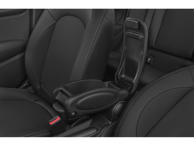 MINI Cooper S de 4 puertas con techo rígido 2024