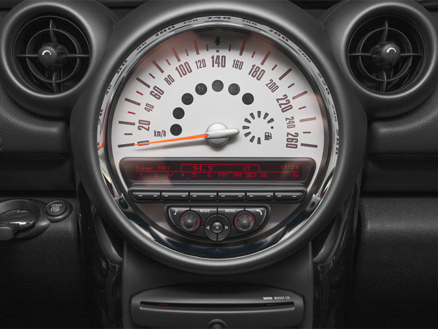 MINI Countryman de 2014, tracción delantera, 4 puertas