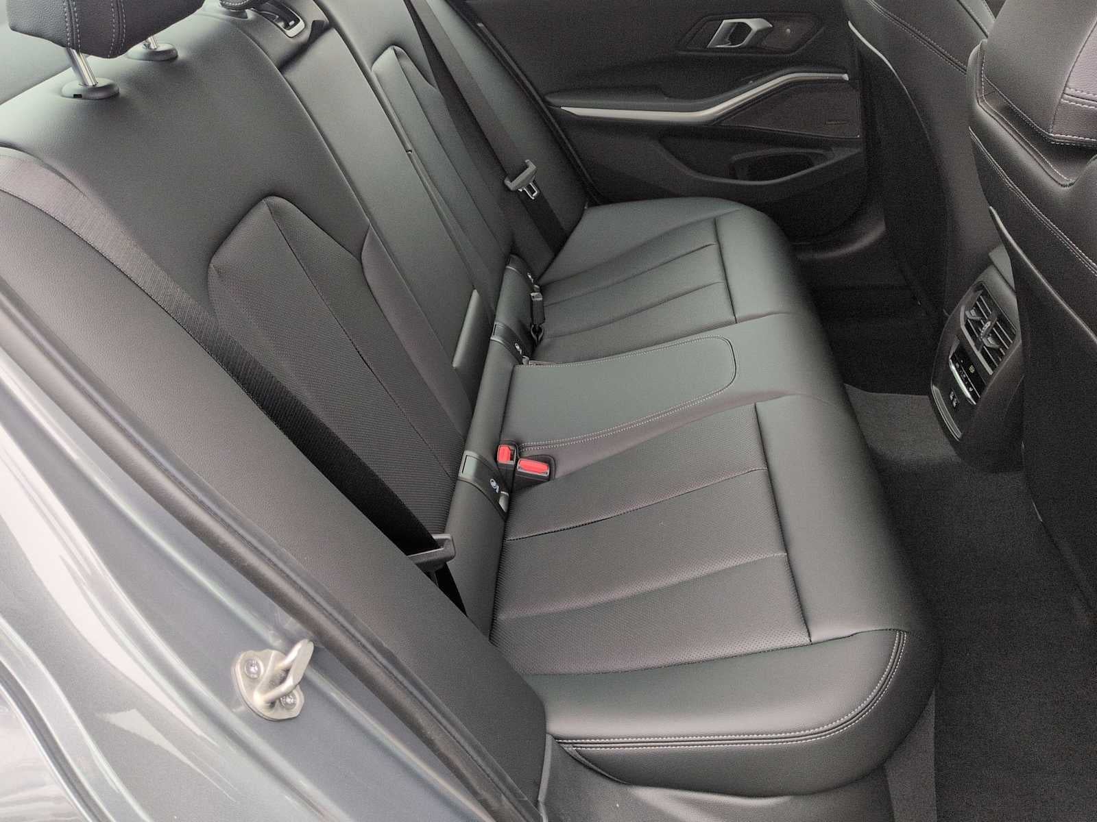 2026 BMW 330i NA xDrive 330i NA xDrive