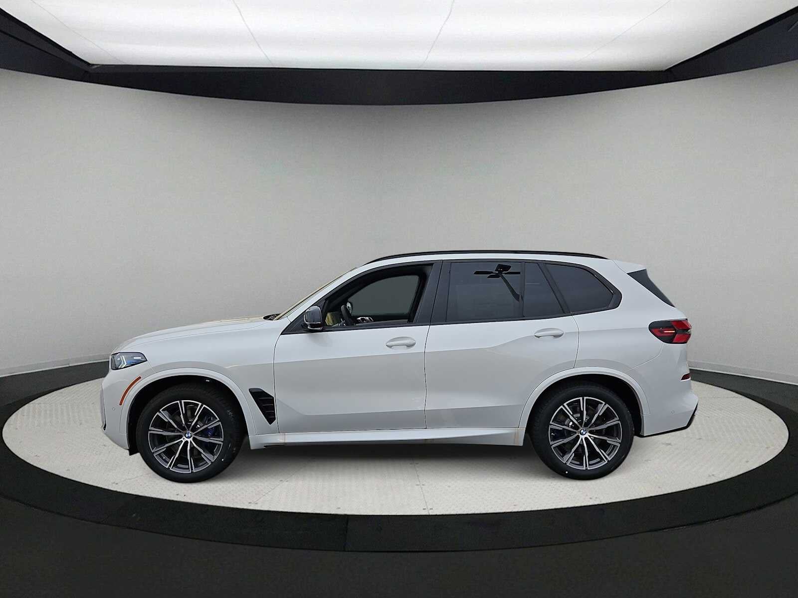 BMW X5 M60i 2026