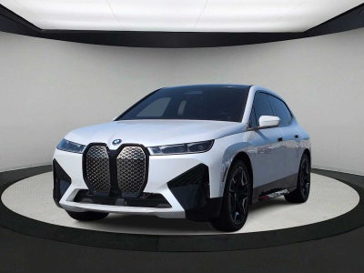 2025 BMW iX M60