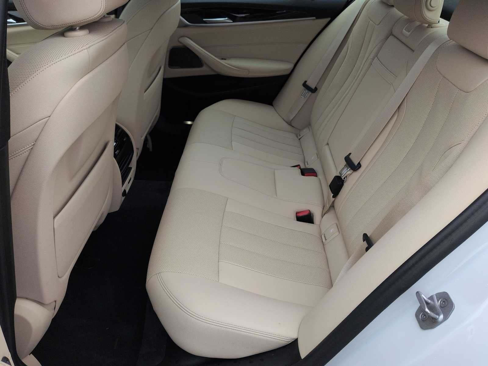 2023 BMW Serie 5 530i xDrive