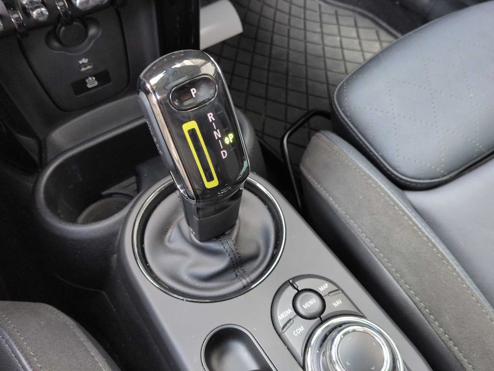 2024 MINI Techo Duro 2 Puertas Cooper SE