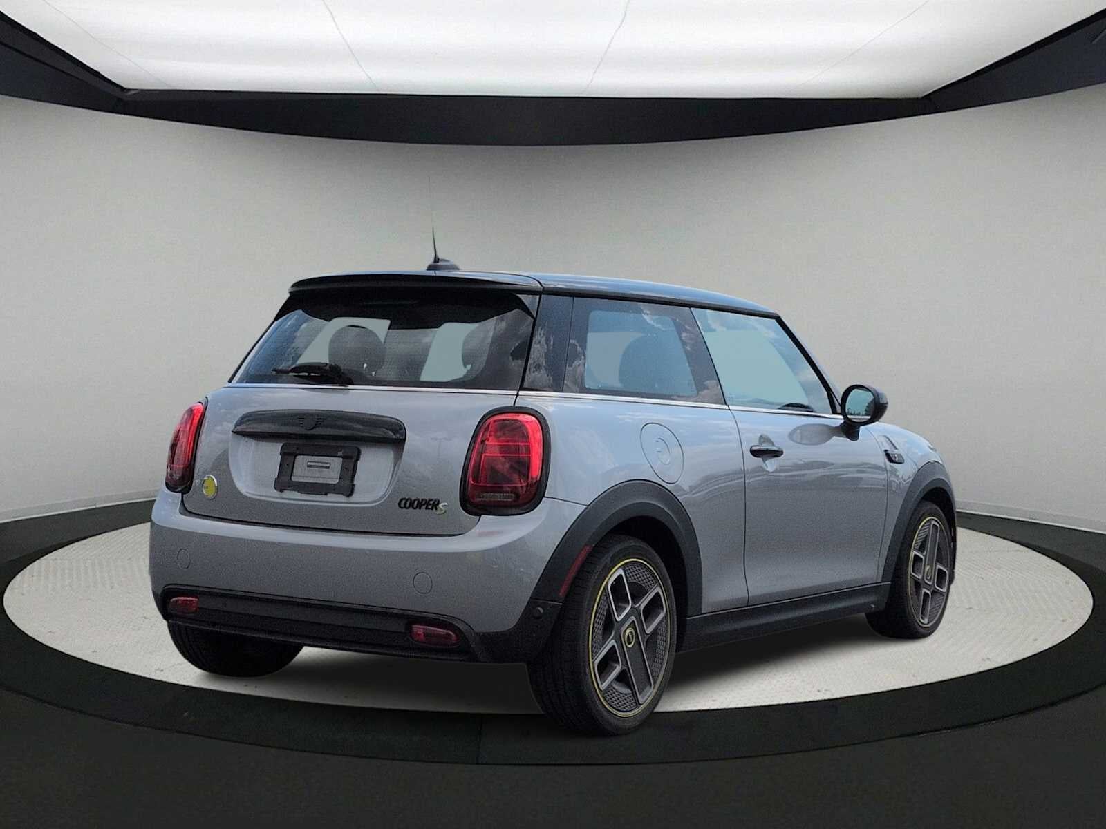 2024 MINI Techo Duro 2 Puertas Cooper SE