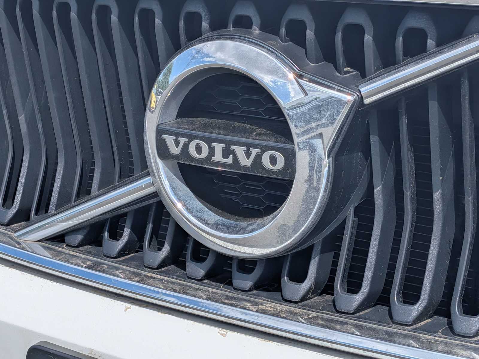 Volvo XC40 Momentum 2019