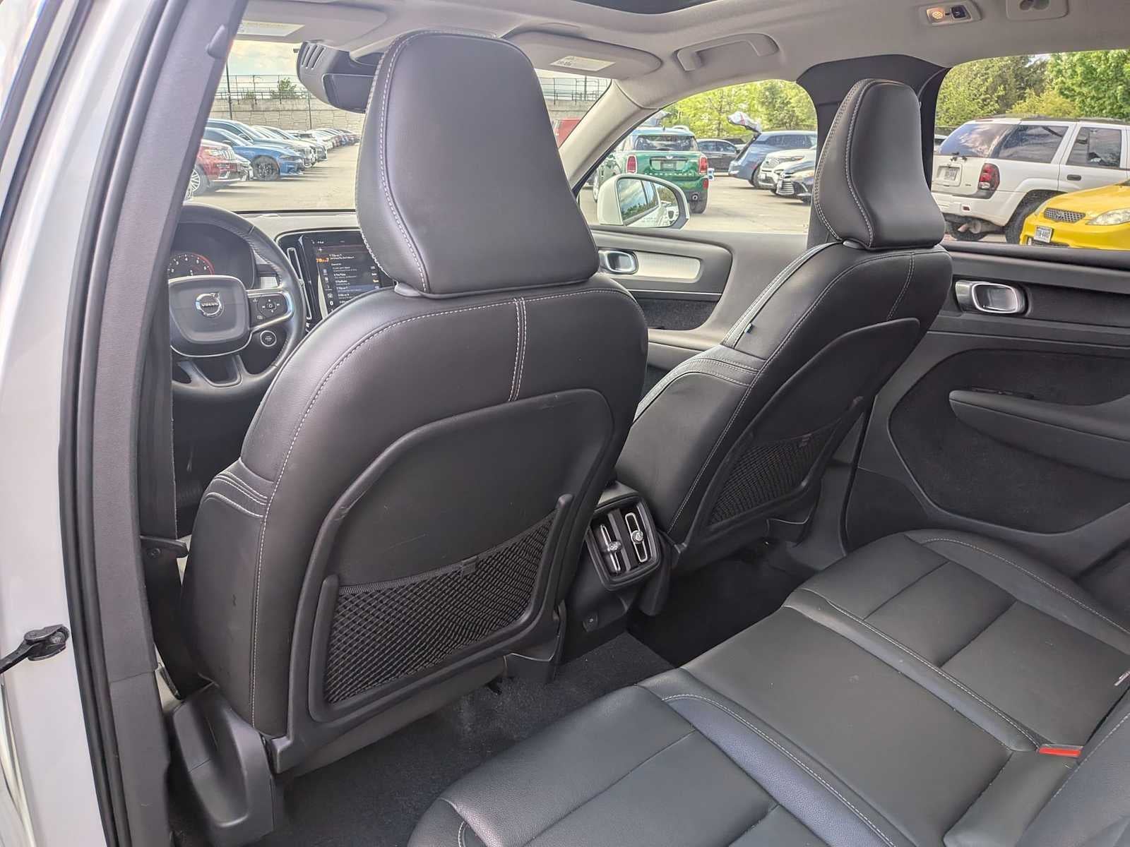 Volvo XC40 Momentum 2019