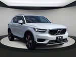 Volvo XC40 Momentum 2019