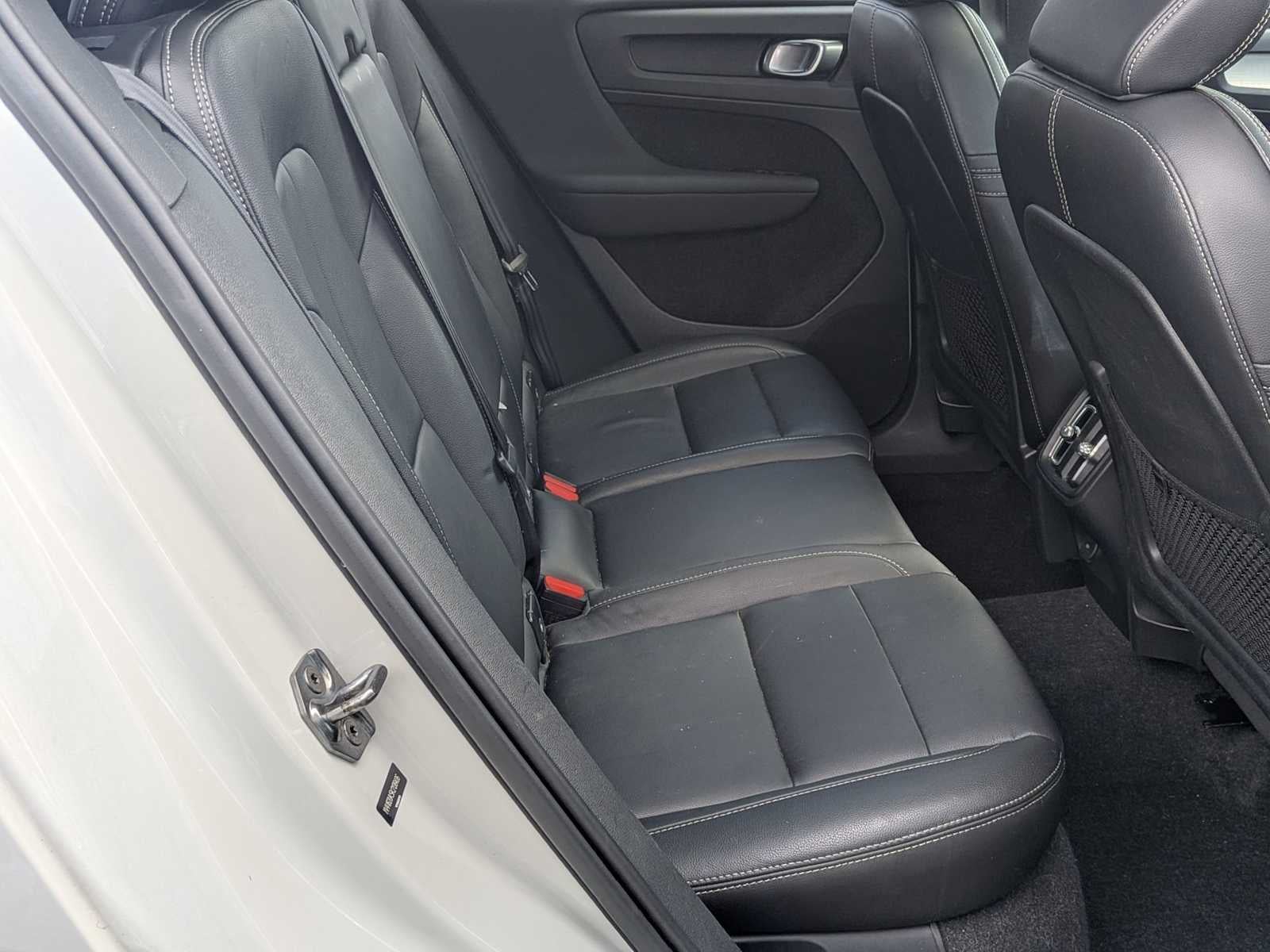 Volvo XC40 Momentum 2019