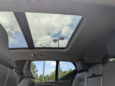 Volvo XC40 Momentum 2019