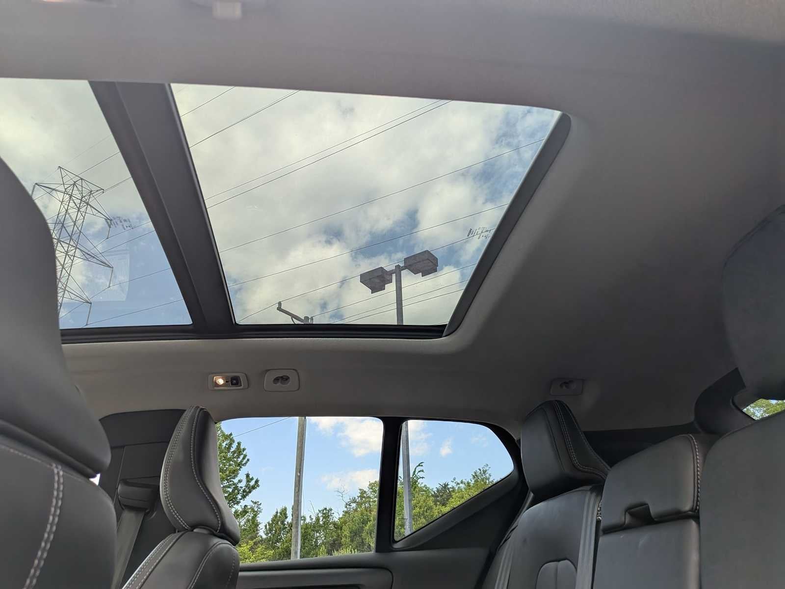 Volvo XC40 Momentum 2019