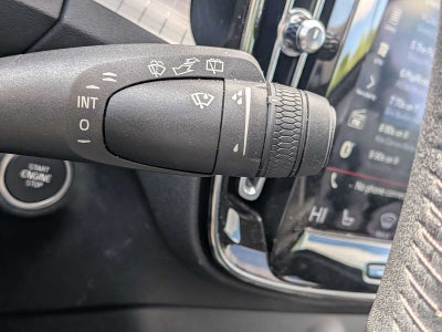 Volvo XC40 Momentum 2019