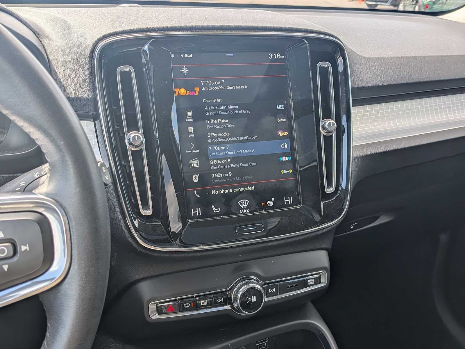 Volvo XC40 Momentum 2019