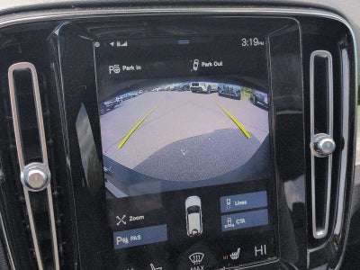 Volvo XC40 Momentum 2019