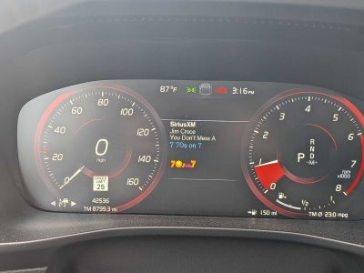 Volvo XC40 Momentum 2019