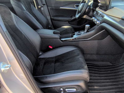 Acura Integra 2025 con paquete tecnológico A-Spec