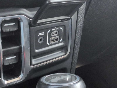 Jeep Wrangler Unlimited Sahara Altitude 2021