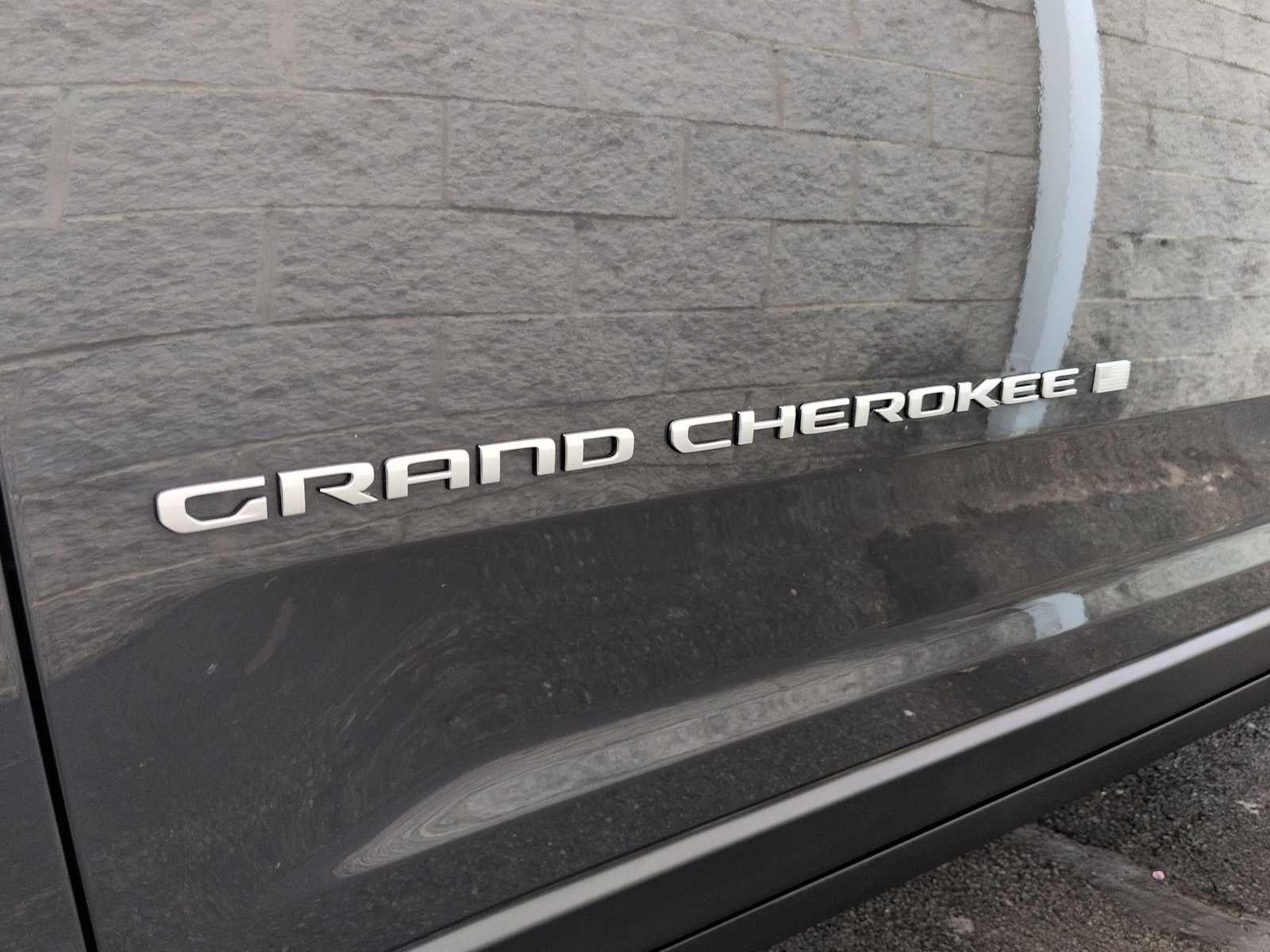 Jeep Grand Cherokee Laredo X 2025