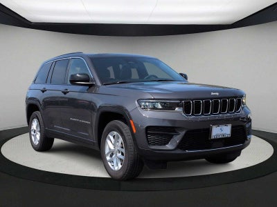 Jeep Grand Cherokee Laredo X 2025
