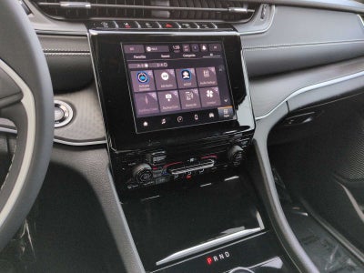 Jeep Grand Cherokee Laredo X 2025