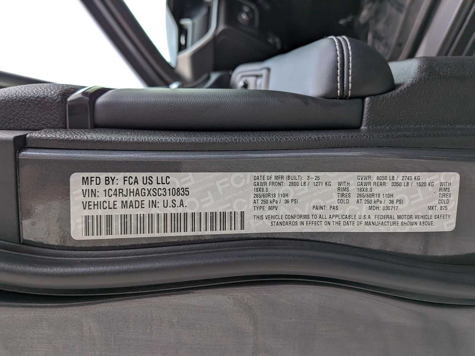 Jeep Grand Cherokee Laredo X 2025