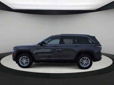 Jeep Grand Cherokee Laredo X 2025