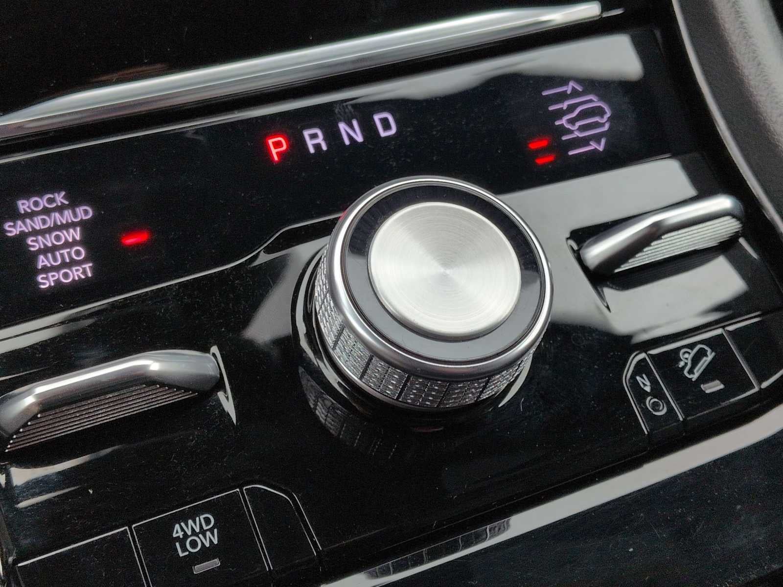 Jeep Grand Cherokee Summit 2024