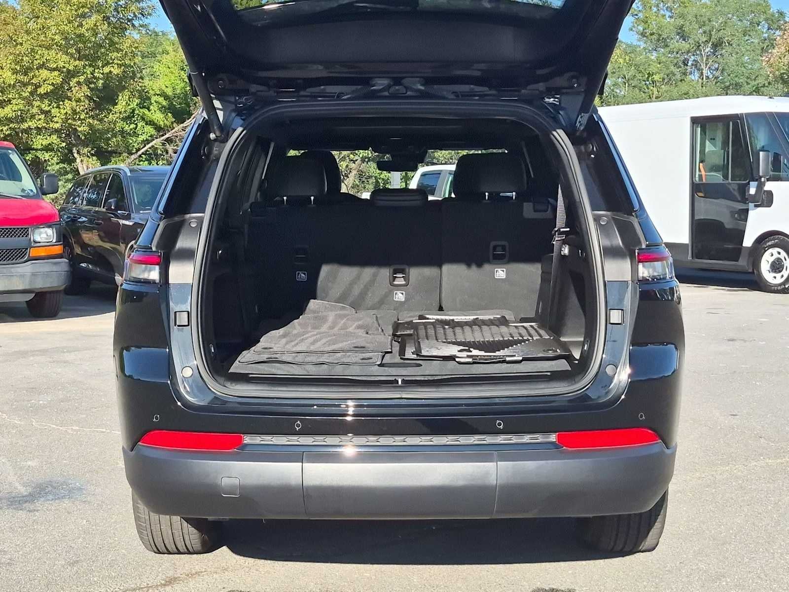 2025 Jeep Grand Cherokee L Altitude X