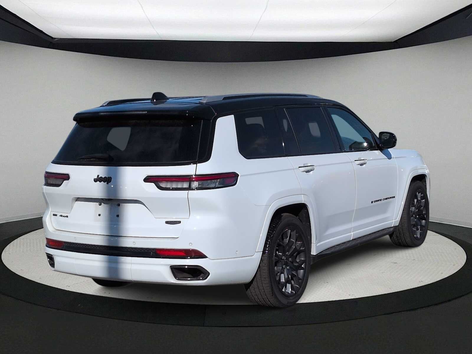2023 Jeep Grand Cherokee L Cumbre