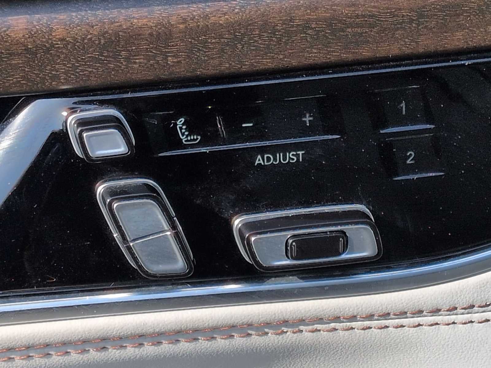 Jeep Grand Wagoneer Serie II 2023