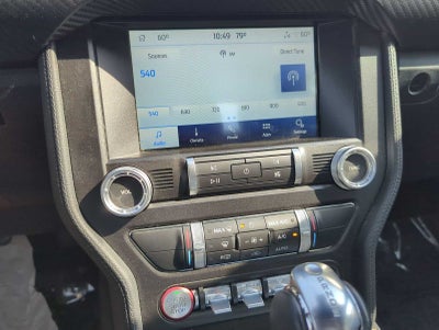 Ford Mustang EcoBoost 2021