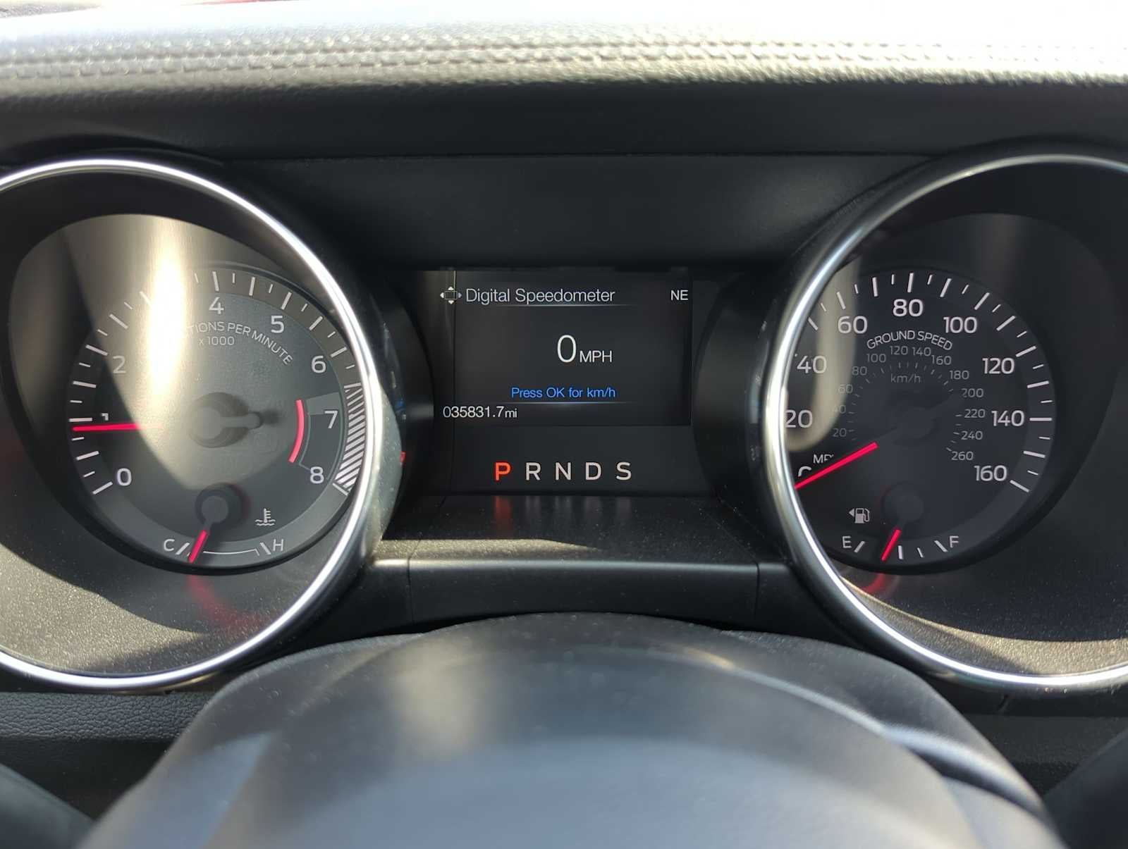 Ford Mustang EcoBoost 2021