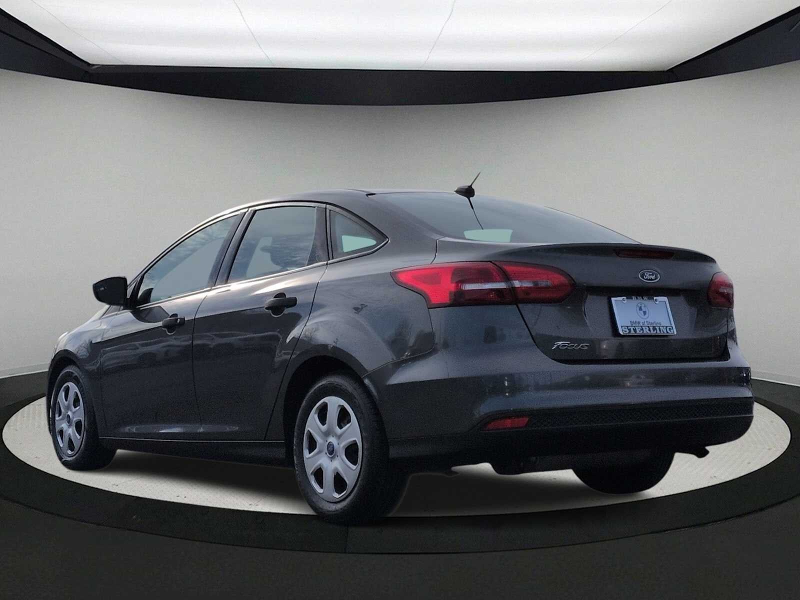 Ford Focus S 2018