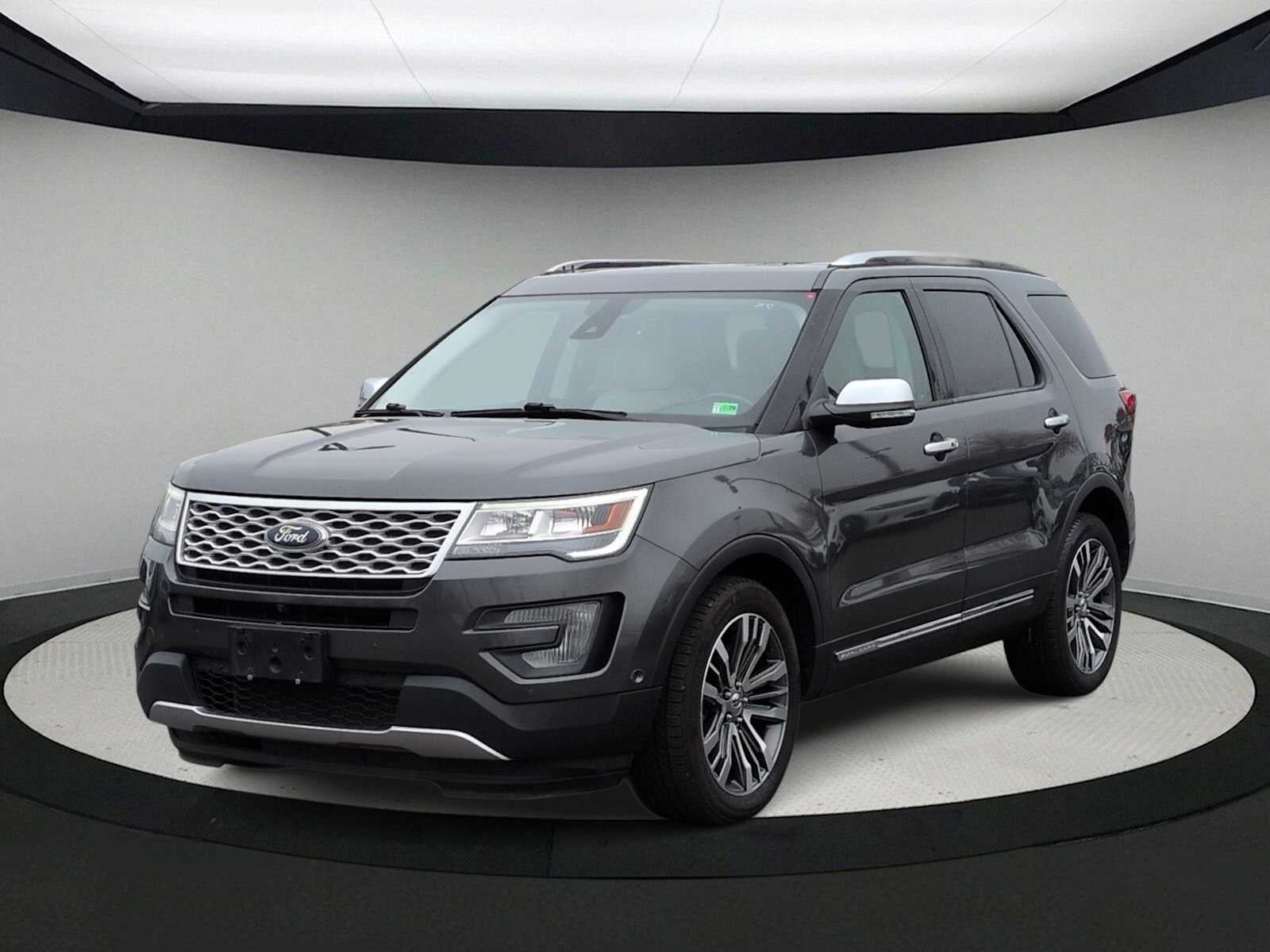 Ford Explorer Platinum 2017