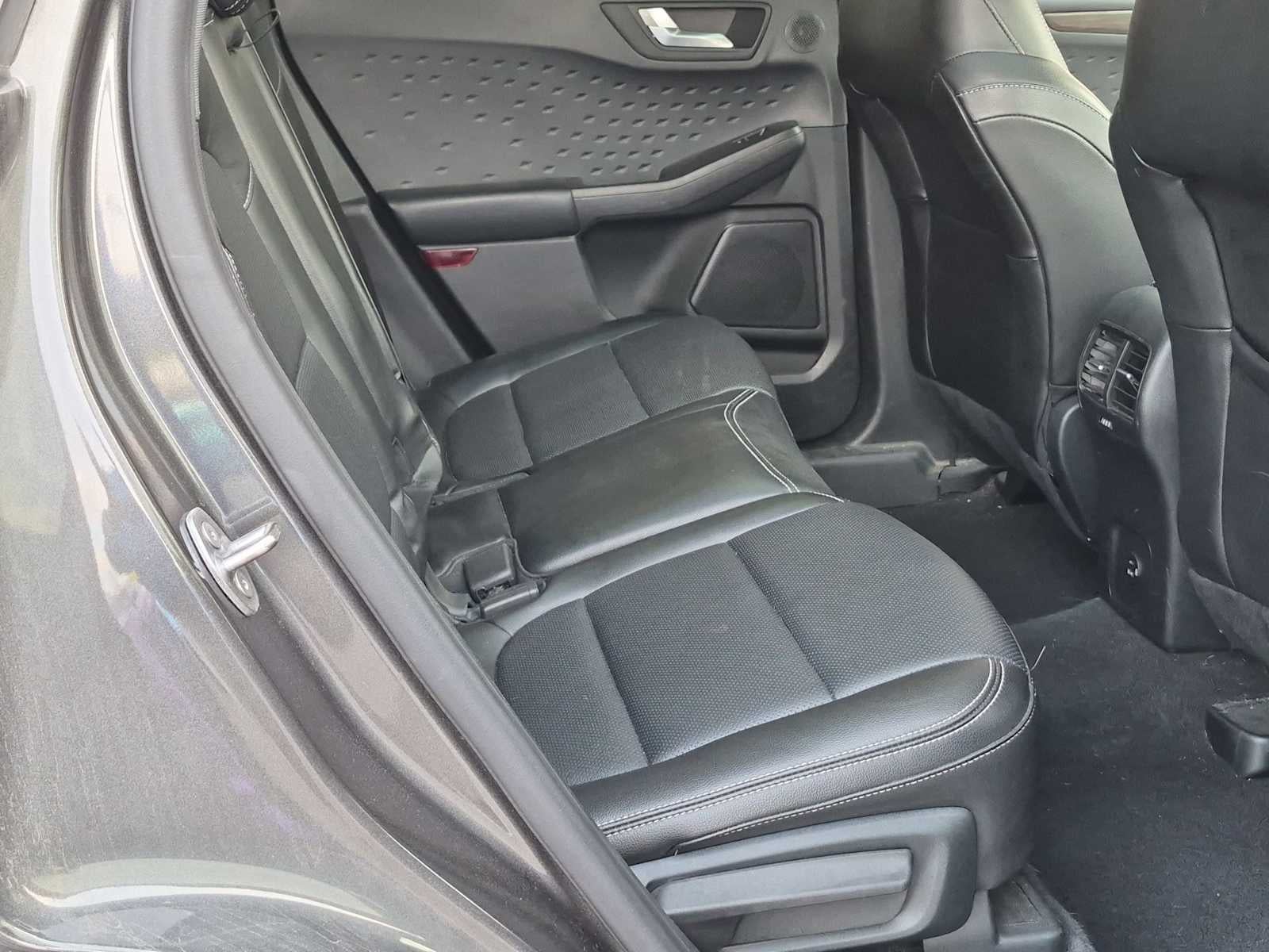 Ford Escape Titanium Hybrid 2020