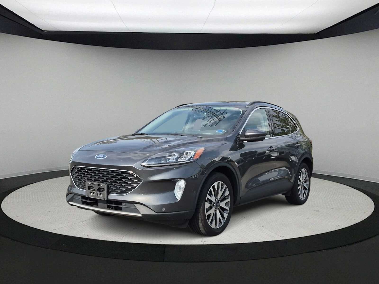 Ford Escape Titanium Hybrid 2020