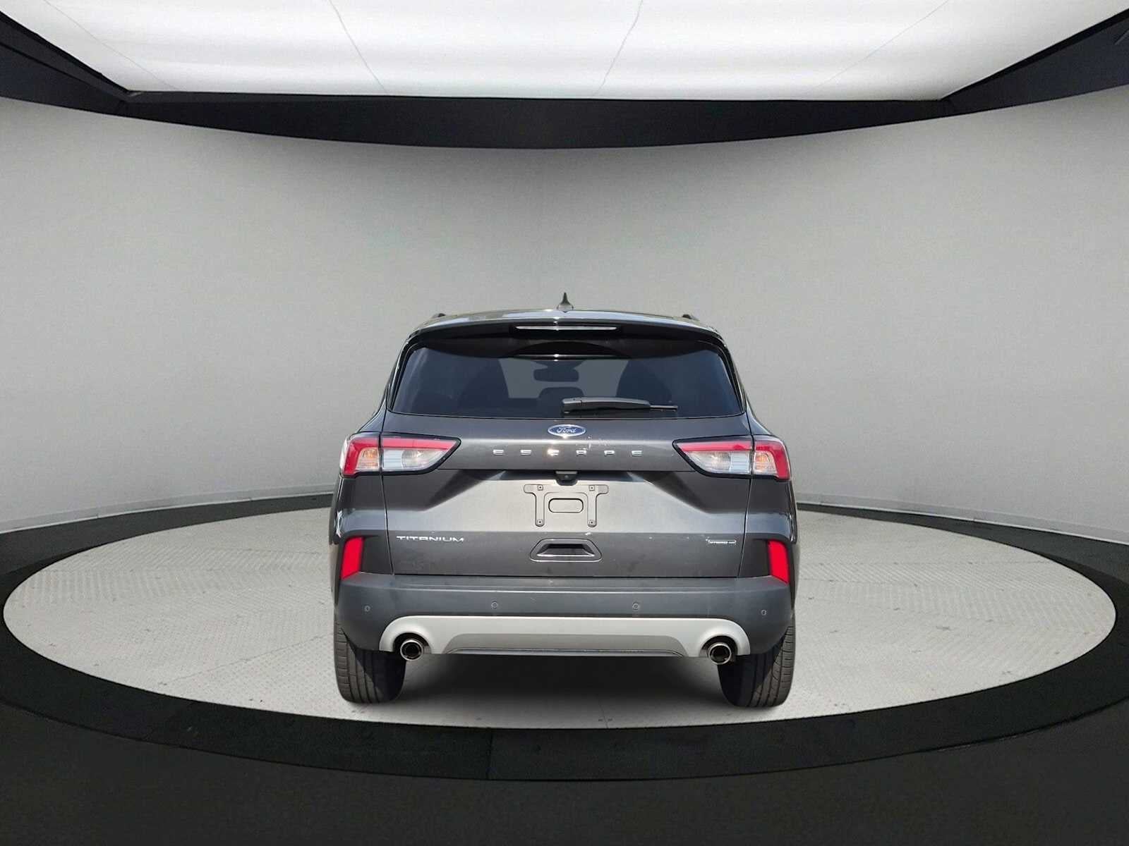 Ford Escape Titanium Hybrid 2020