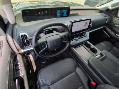 Ford Expedition Platinum 2025