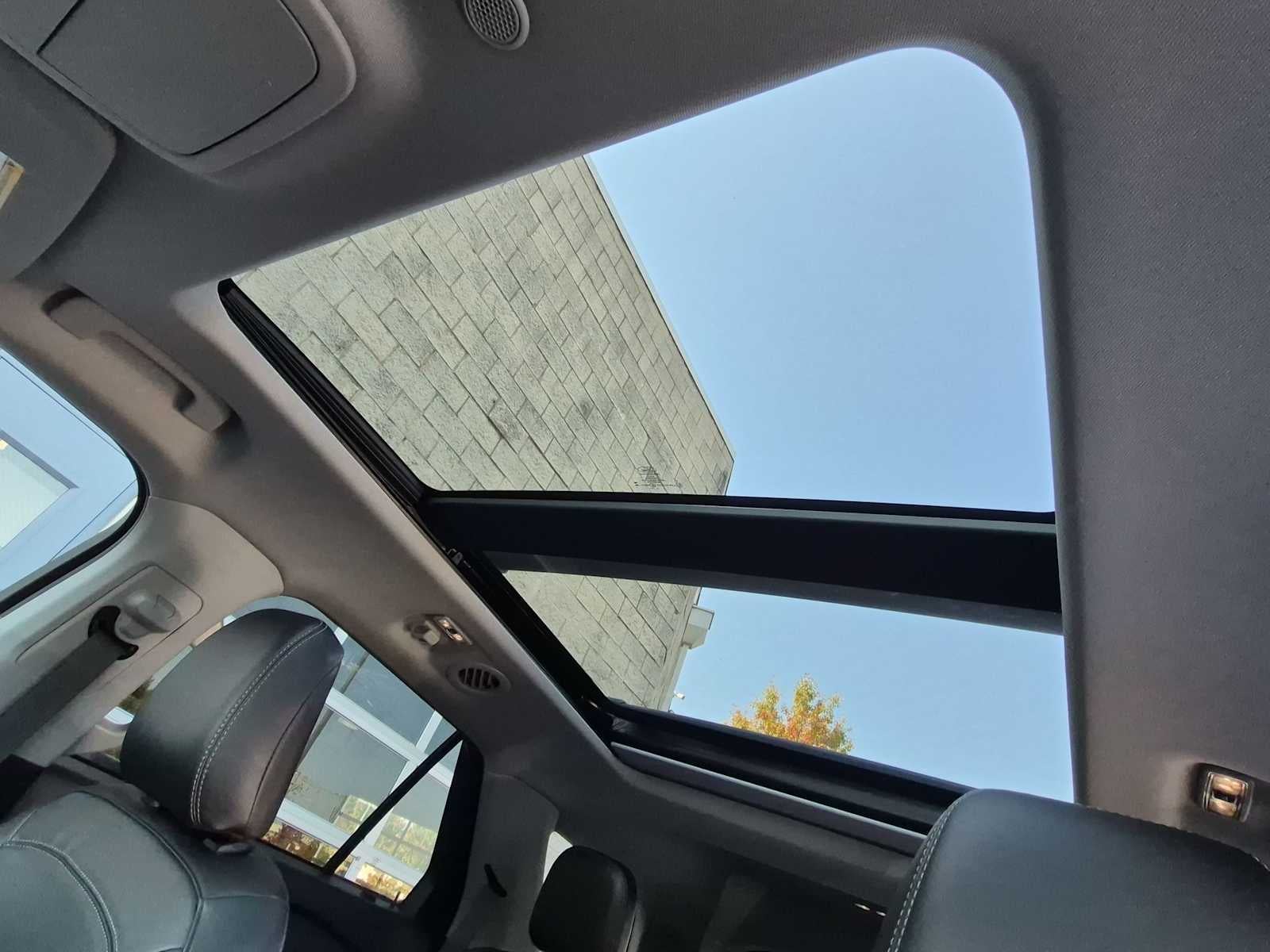 Ford Explorer XLT 2023
