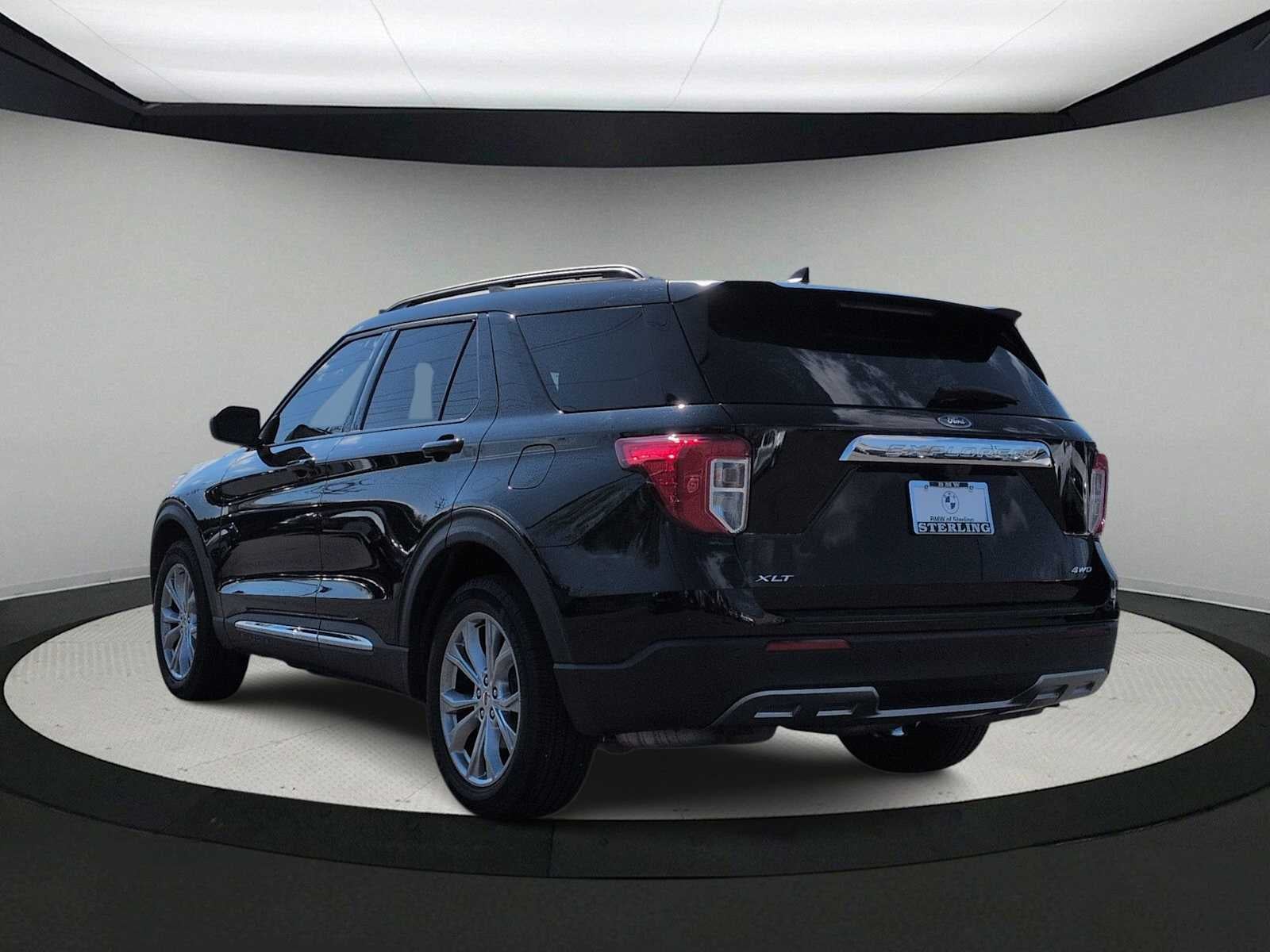 Ford Explorer XLT 2021