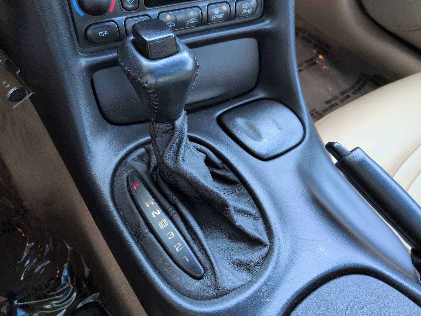 Chevrolet Corvette de 2002, 2 puertas, CPE