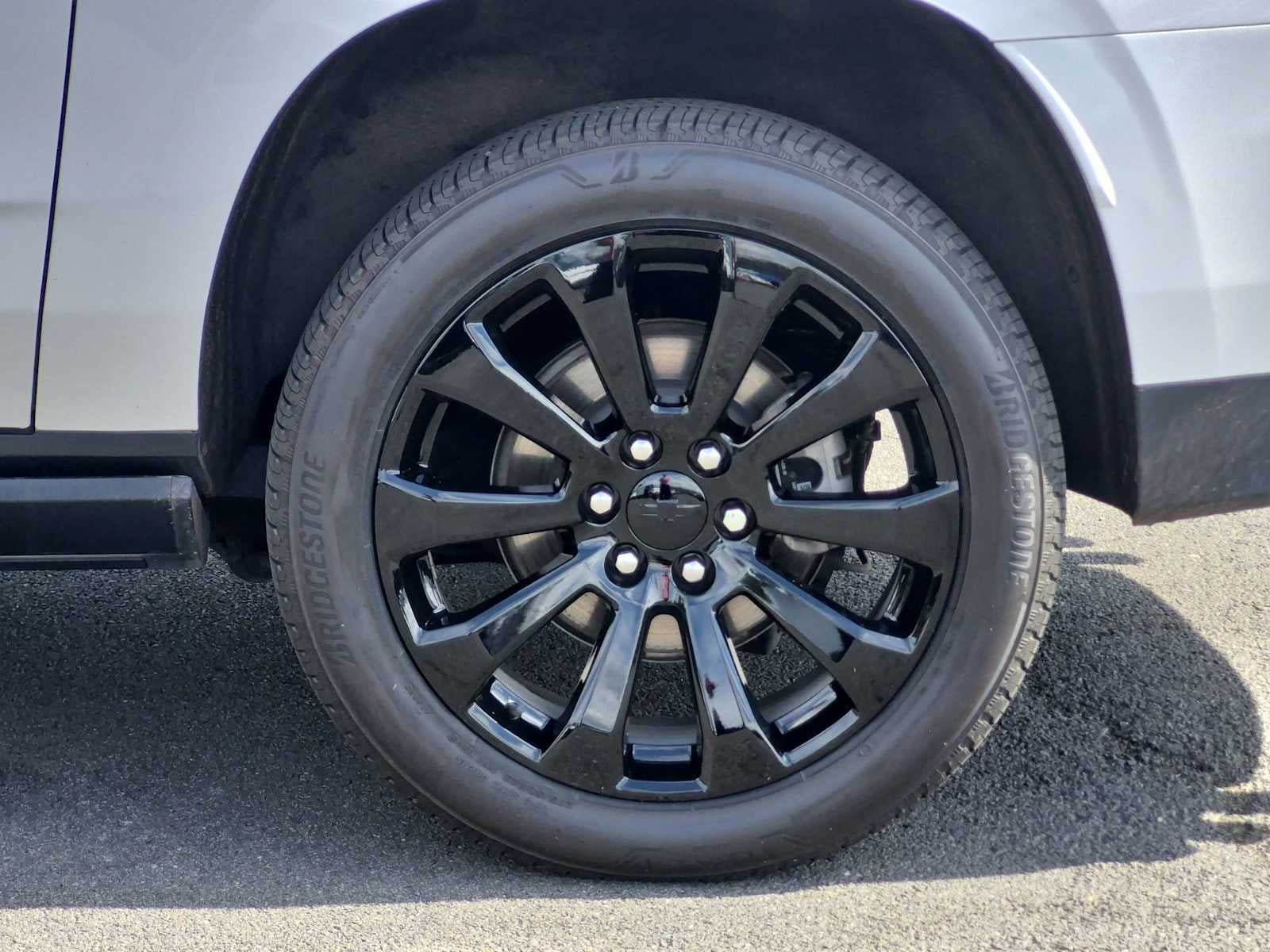 Chevrolet Suburban Premier 2023