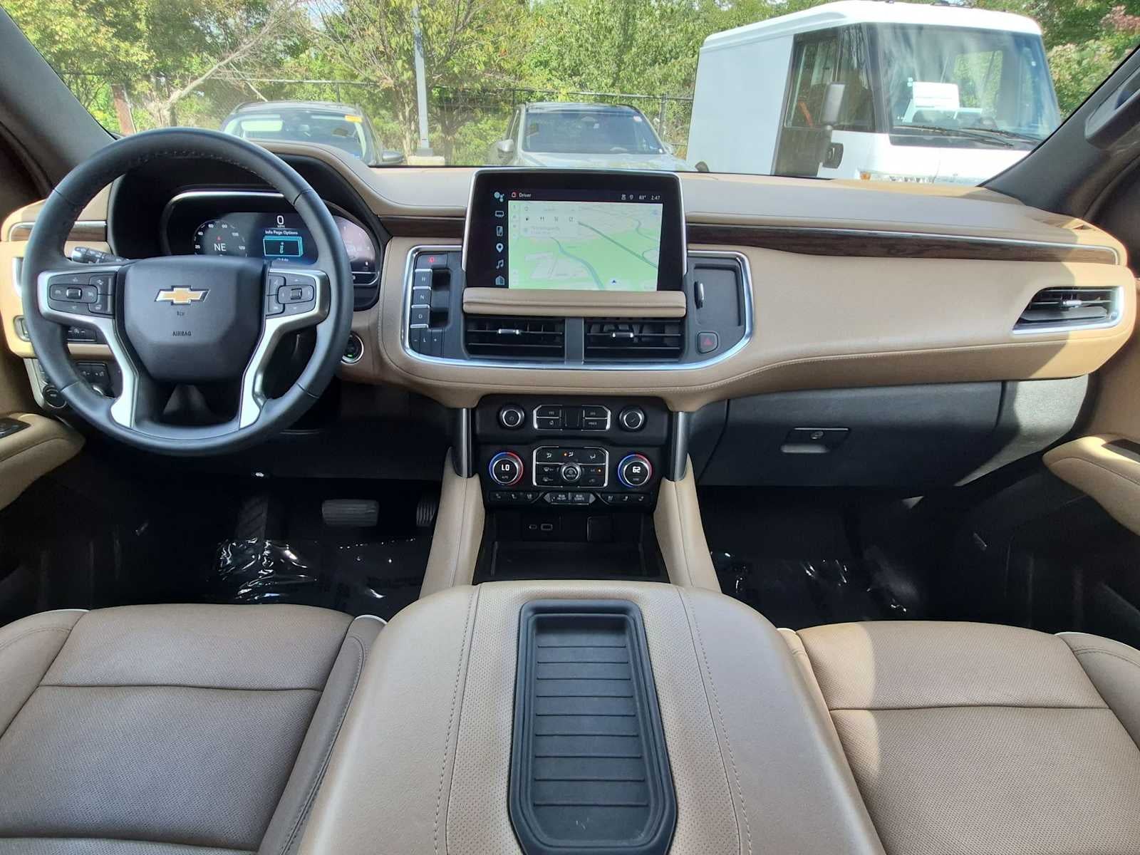 Chevrolet Suburban Premier 2023