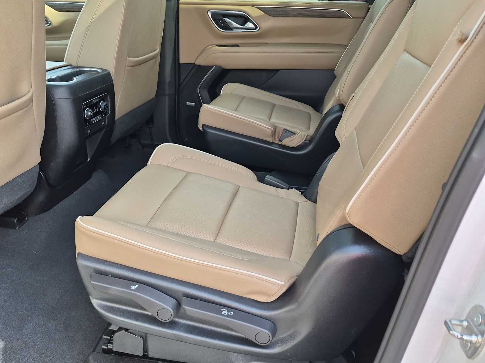 Chevrolet Suburban Premier 2023