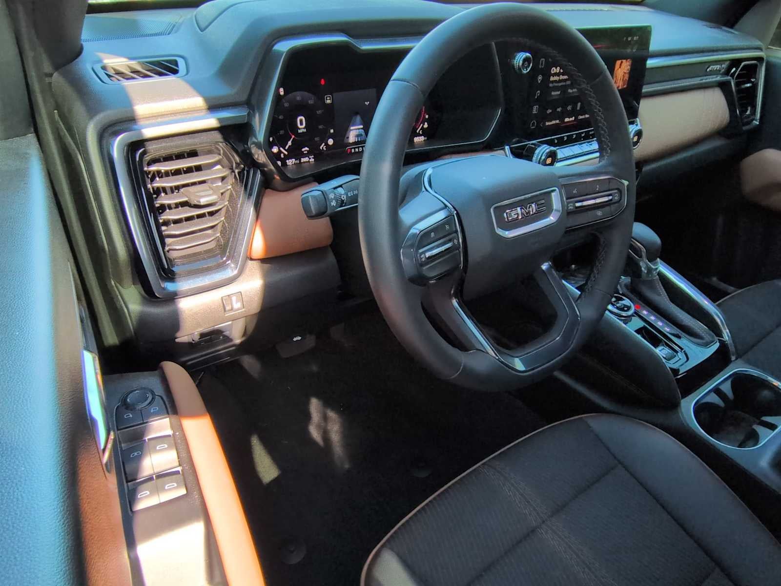 GMC Canyon 4x4 AT4 2024