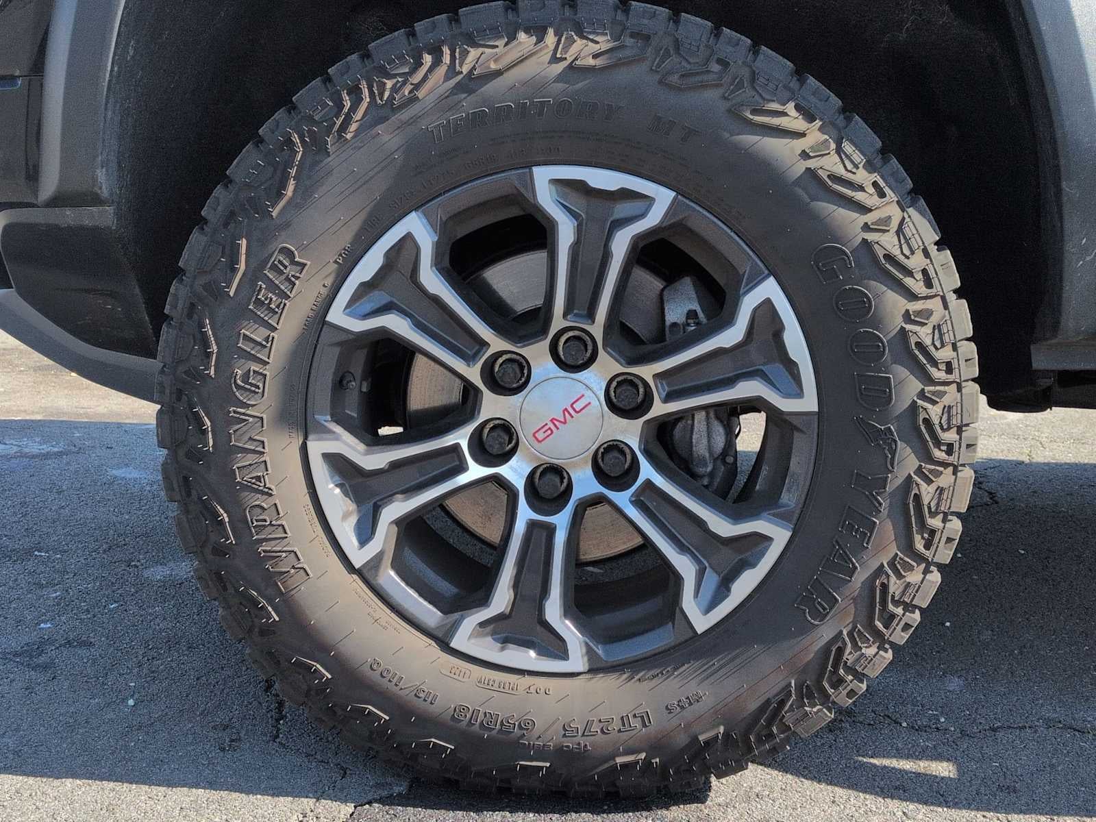 GMC Canyon 4x4 AT4 2024