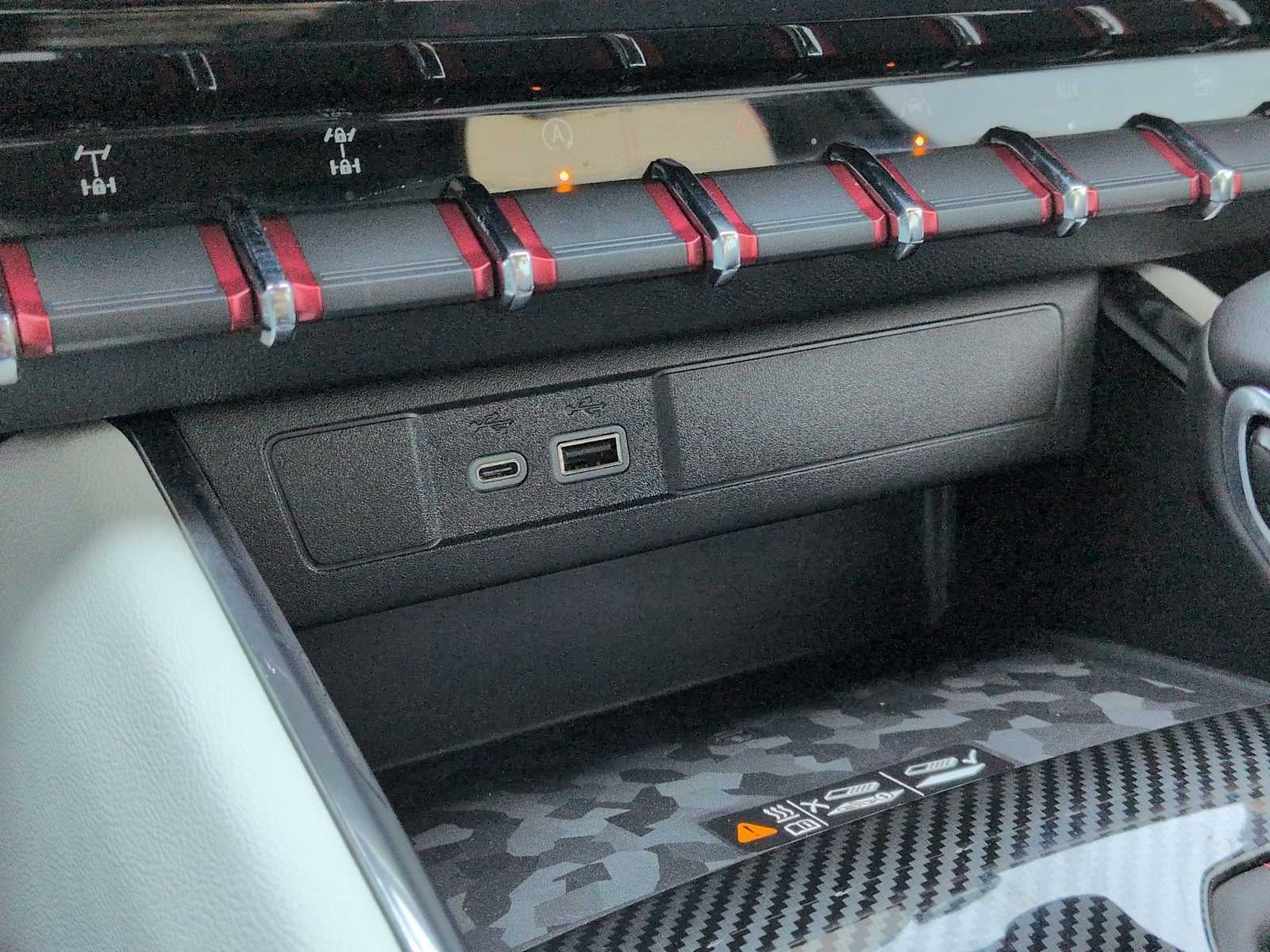 GMC Canyon 4x4 AT4X 2024