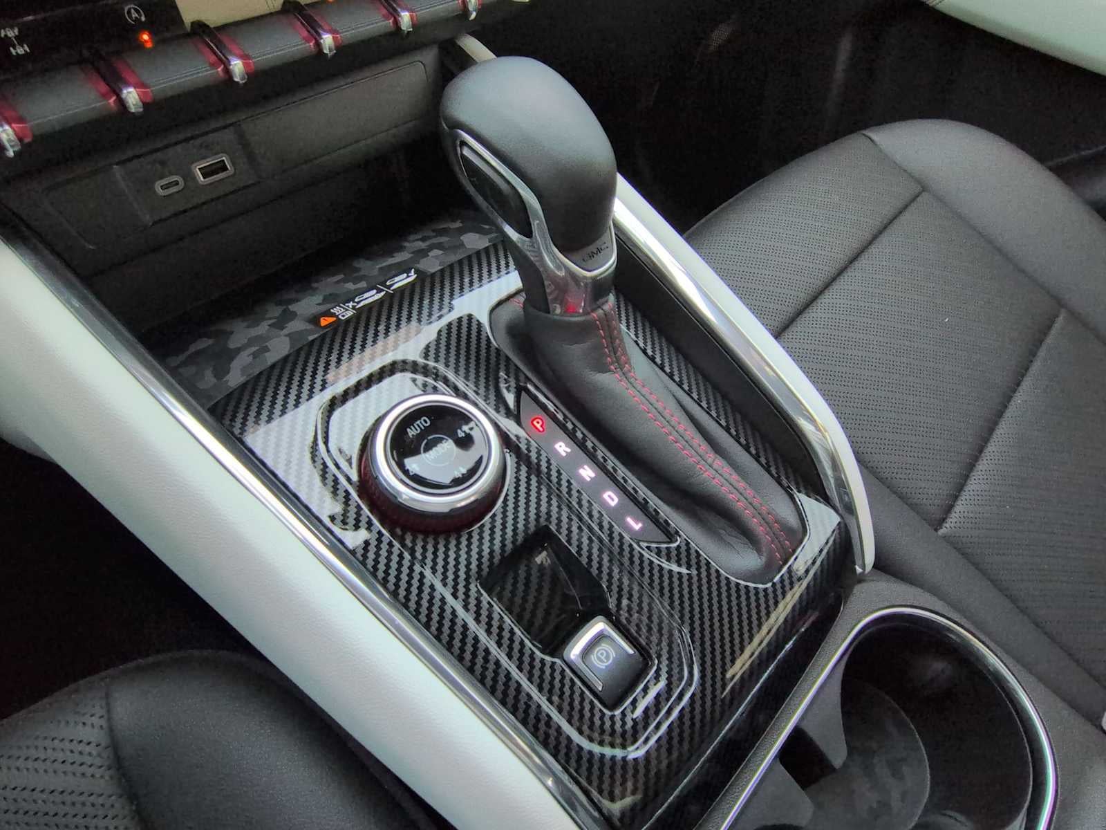 GMC Canyon 4x4 AT4X 2024