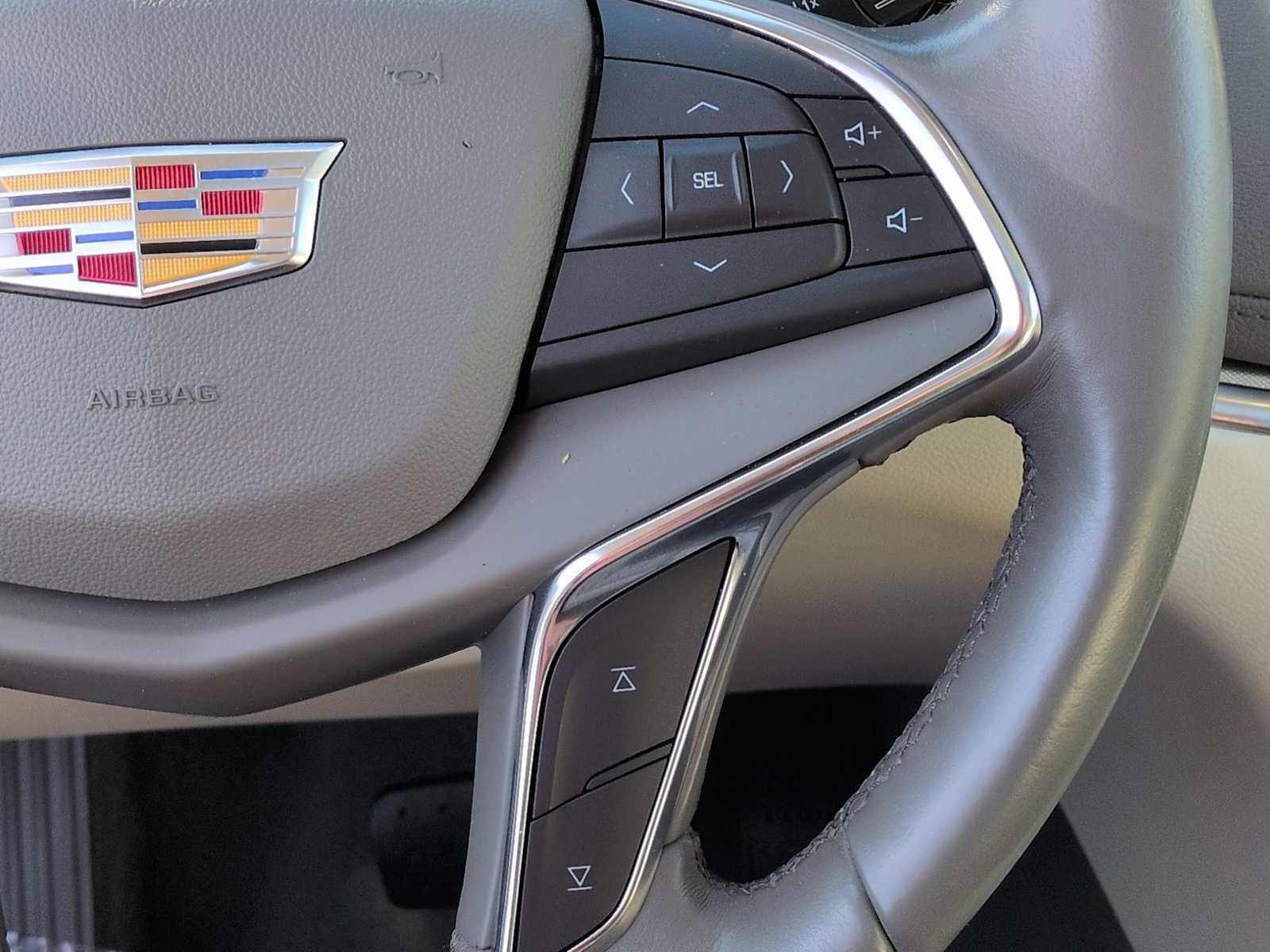 2019 Cadillac XT5 Luxury FWD