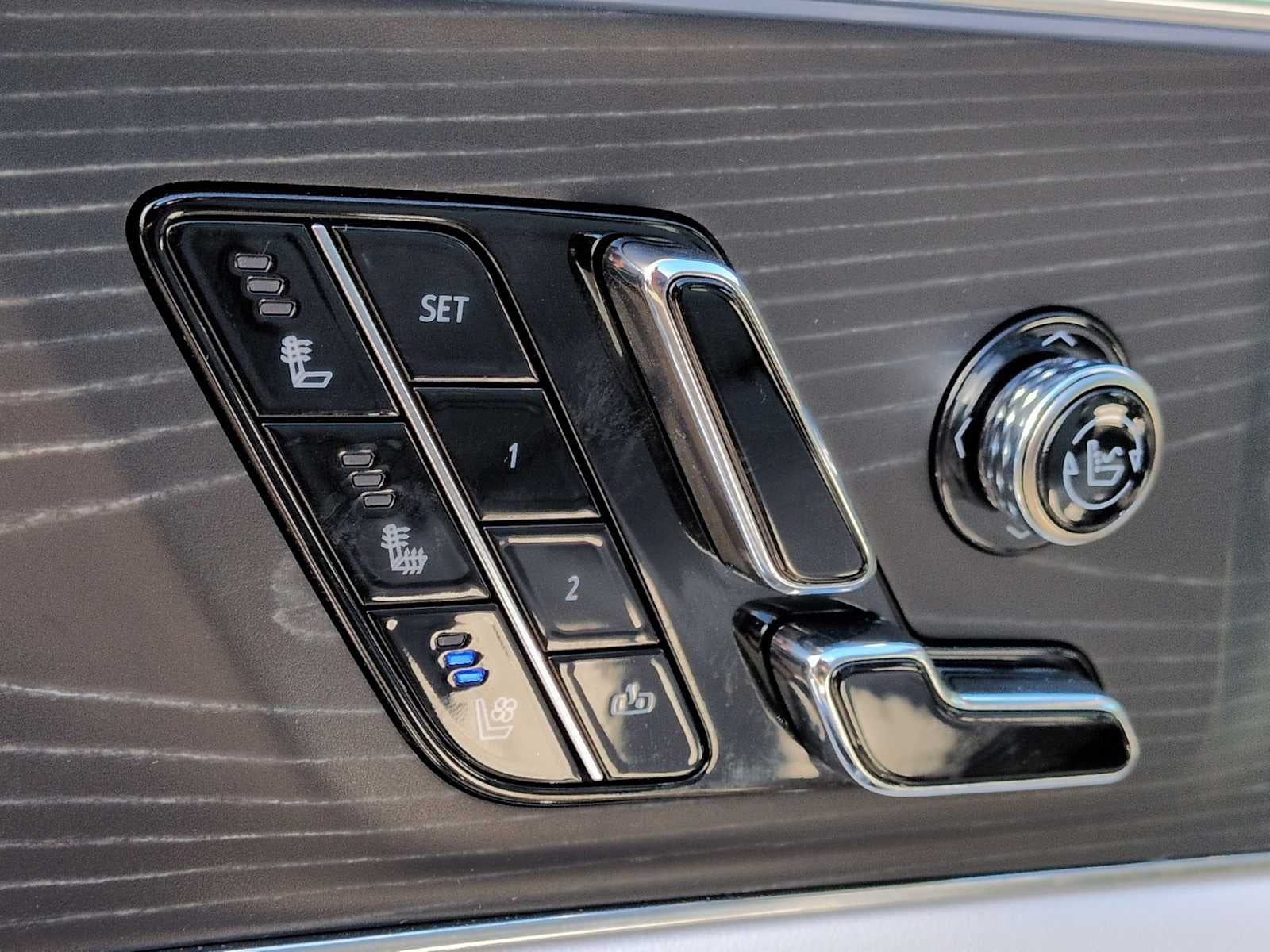 2024 Cadillac LYRIQ Lujo