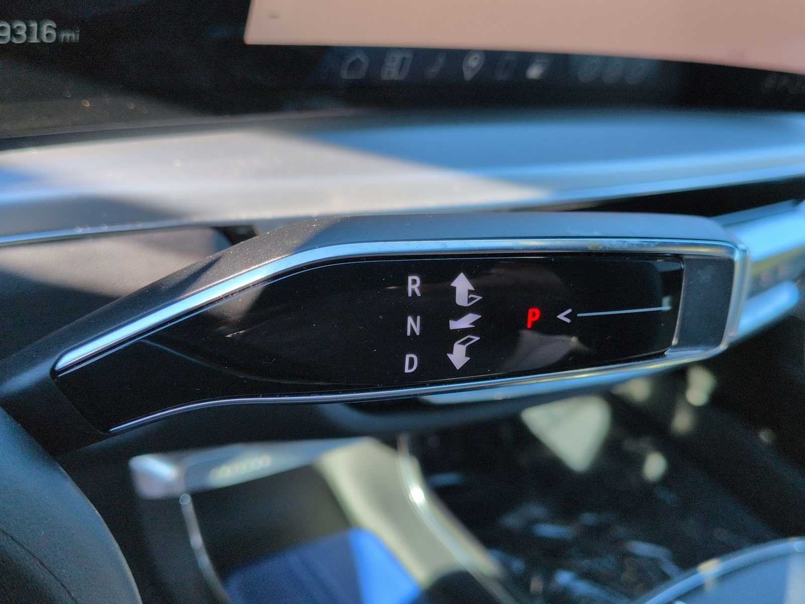 2024 Cadillac LYRIQ Lujo